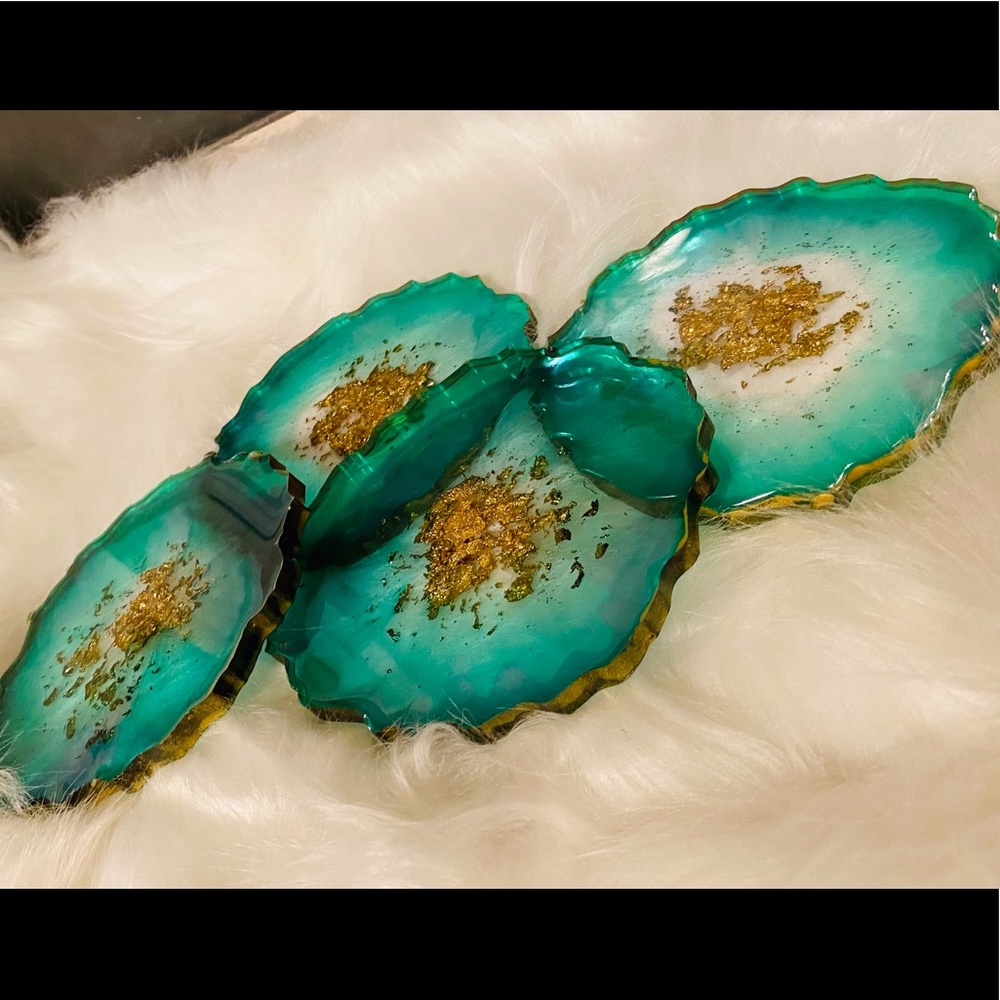 Handmade 4 Green Resin Coasters With Gold Flakes